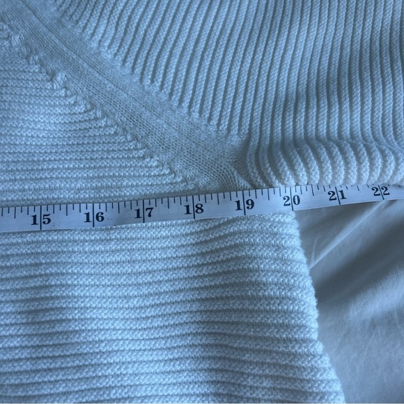 Womens Large Kenneth Cole Reaction 100% Cotton White Cowl Neck Sweater - Picture 4 of 6